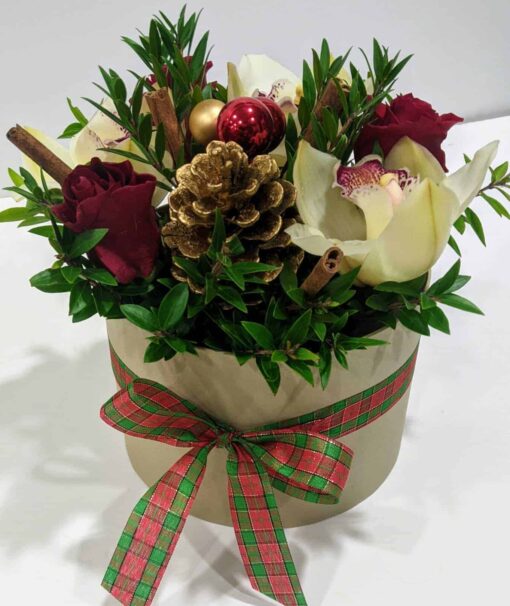 Ανθοσύνθεση σε στρογγυλό κουτί Ανθοσυνθέσεις Φρέσκων Λουλουδιών Ανθοπωλείο Δραγατάκη | Αποστολή λουλουδιών στην Αθήνα |Μαρούσι-Βόρεια Προάστια